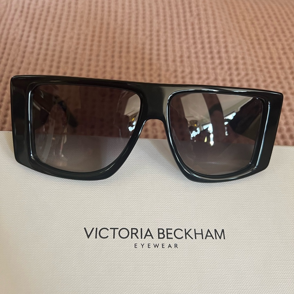 Victoria Beckham Black Oversized Square Sunglasses